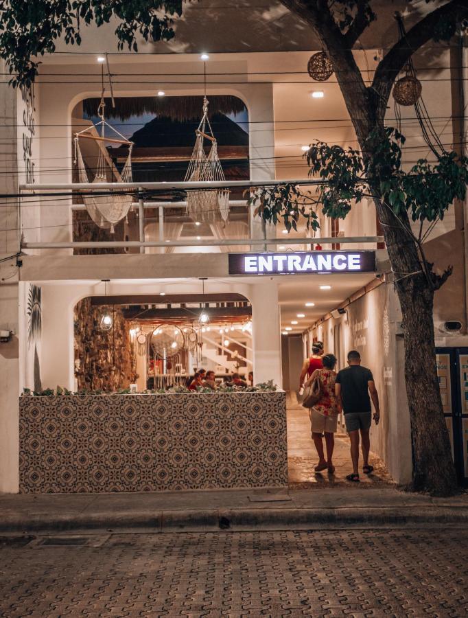 Ahava Hotel Playa del Carmen Exterior photo