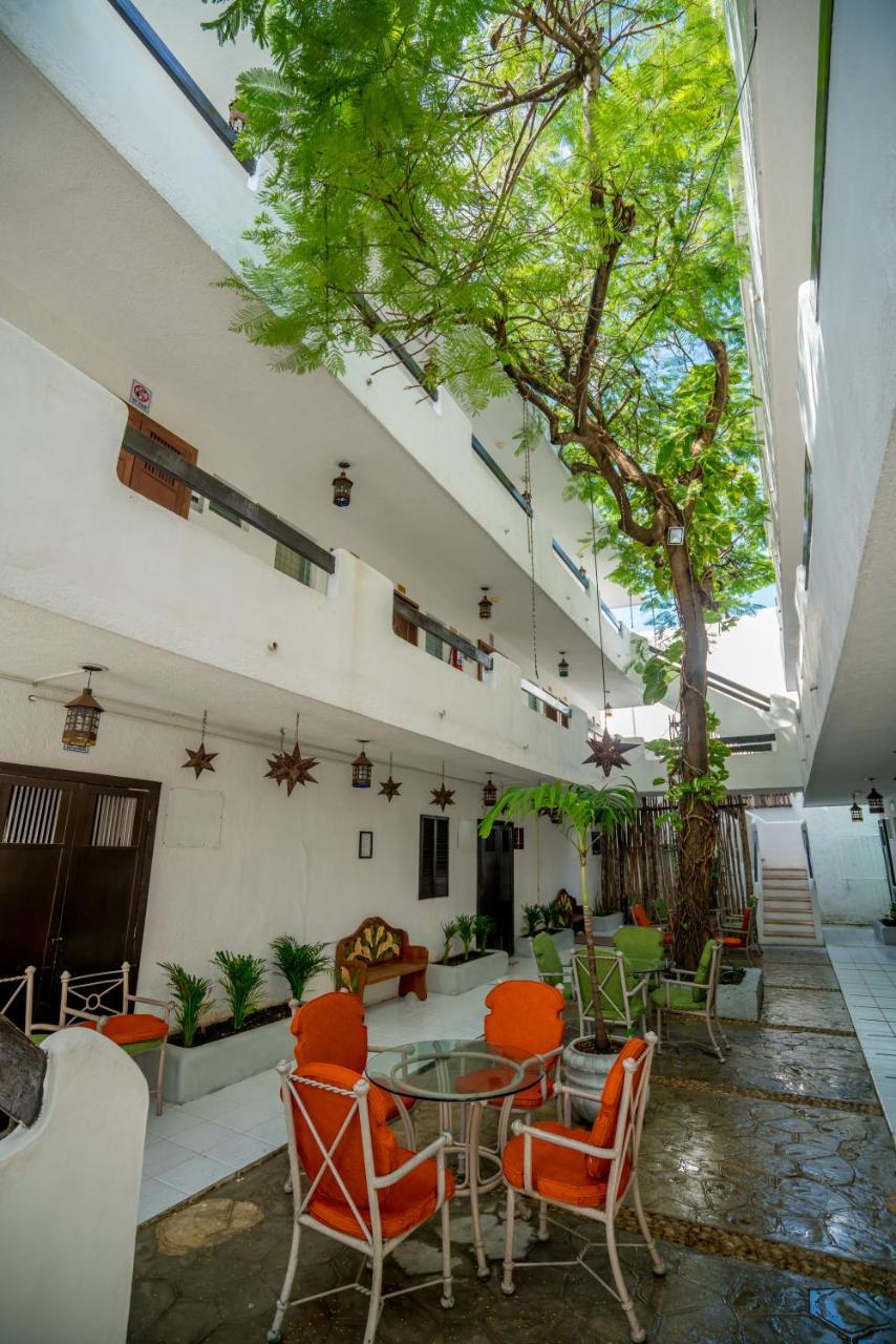 Ahava Hotel Playa del Carmen Exterior photo